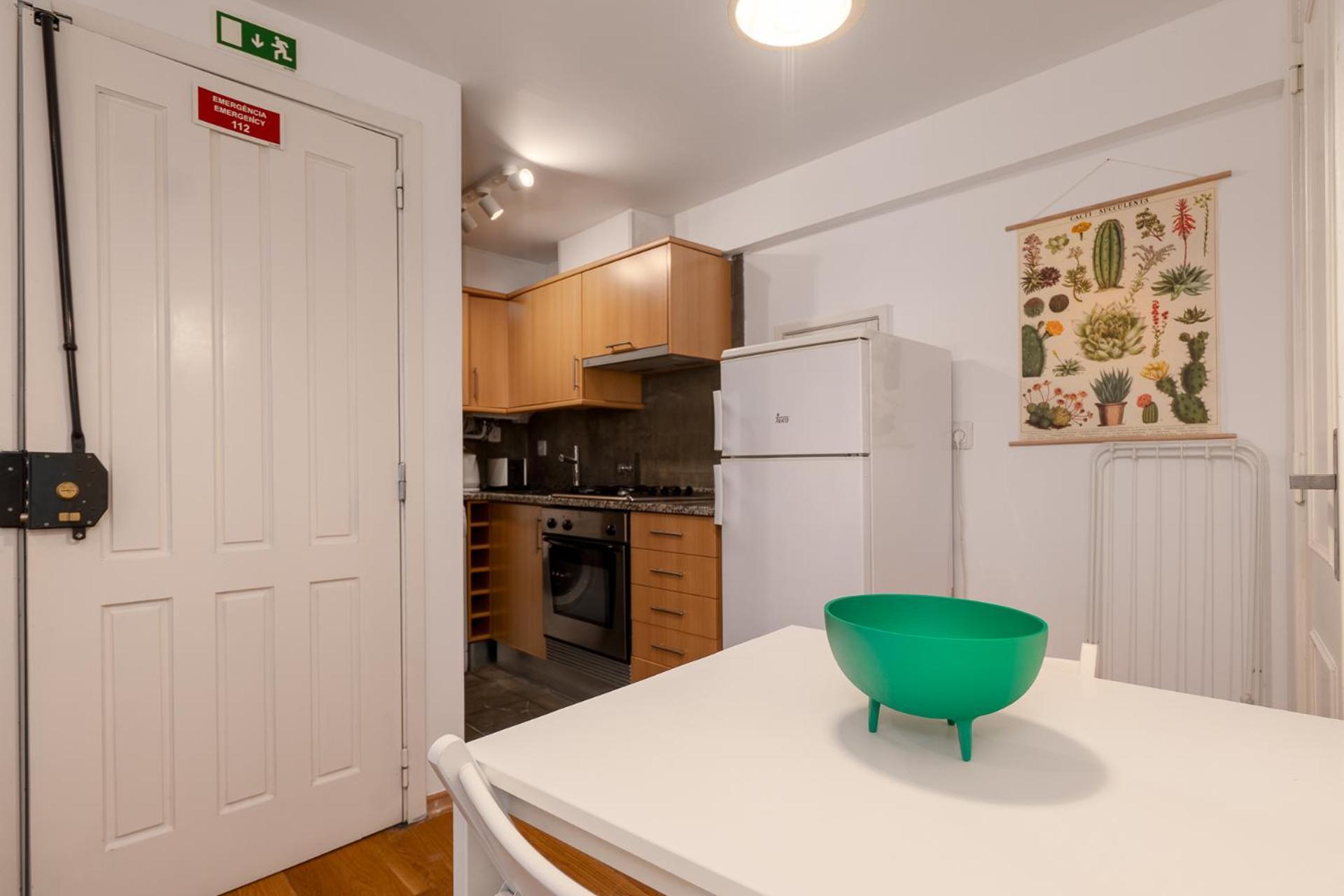 Apartment Contemporary In Chiado 2 *
